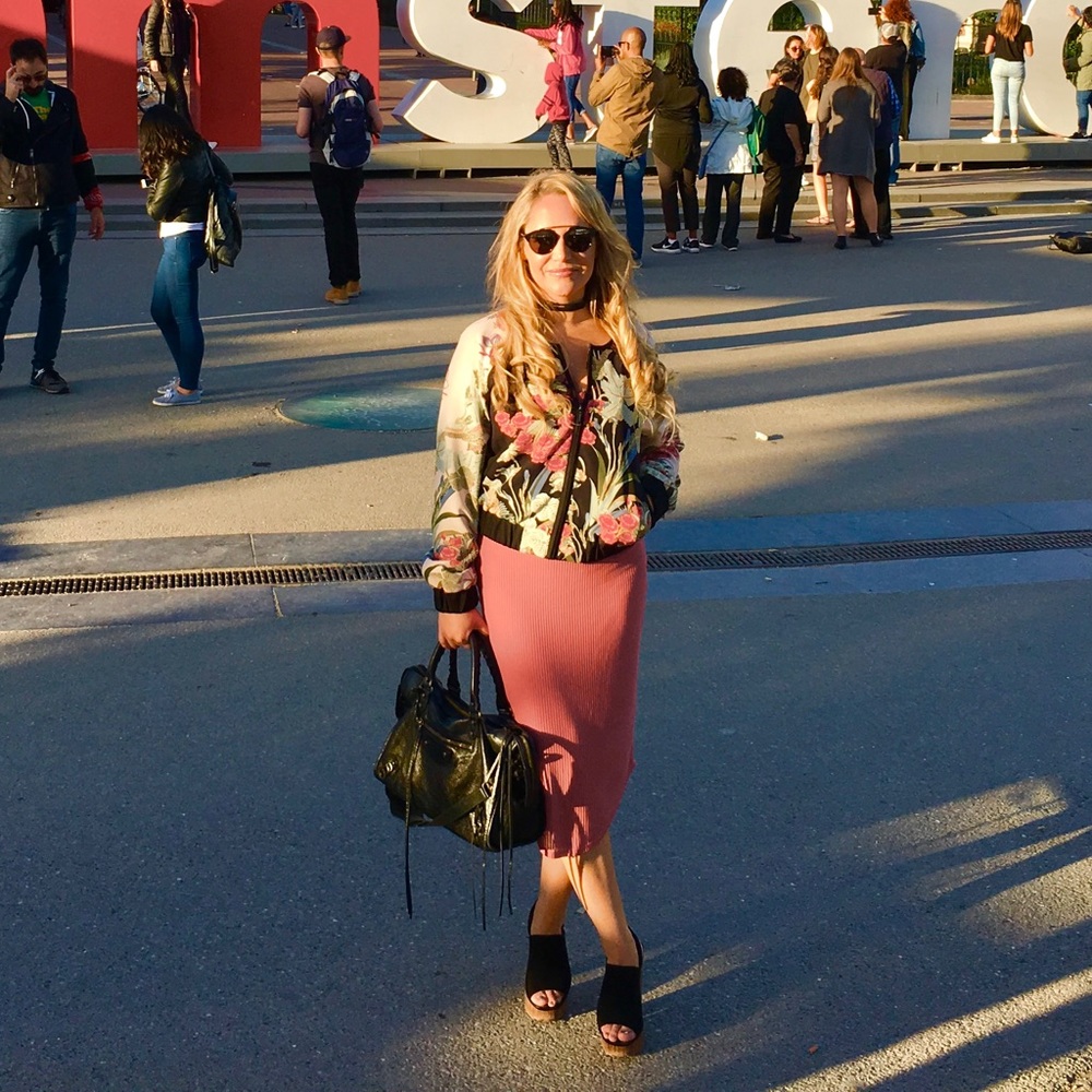 Express pink dress